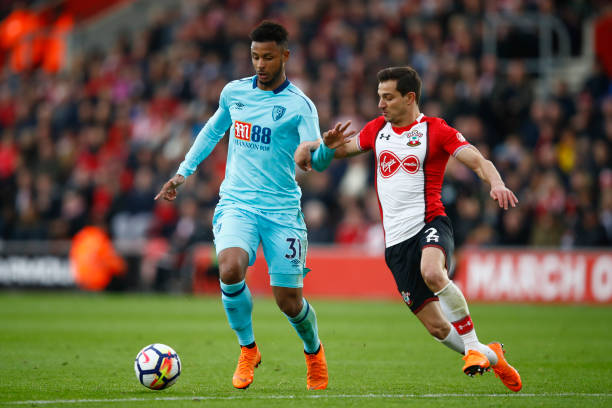 利物浦通过 利物浦通过